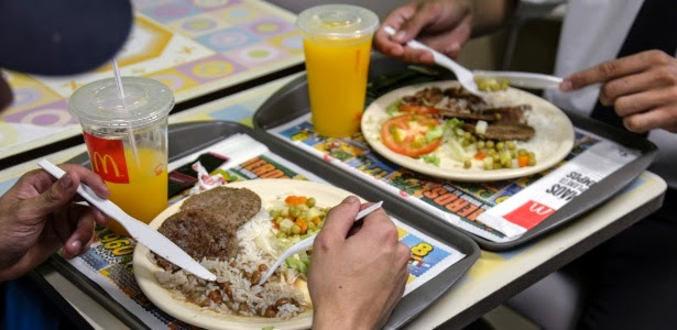 McDonald’s vende pratos executivos com arroz e feijão no Brasil