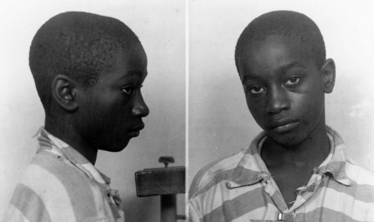 Adolescente é absolvido 70 anos depois de ser executado por homicídio nos EUA