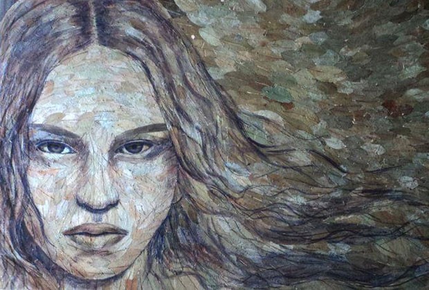 Com inovação, boliviano usa folha de coca em obras de arte