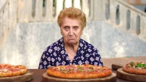 Pizza Hut pede a idosos italianos que julguem suas pizzas