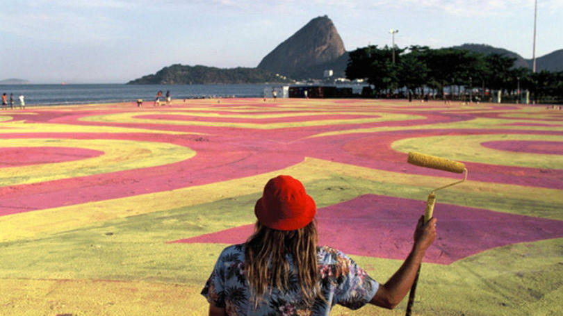 Ballantine’s e artista criam, no Rio, maior GIF do mundo